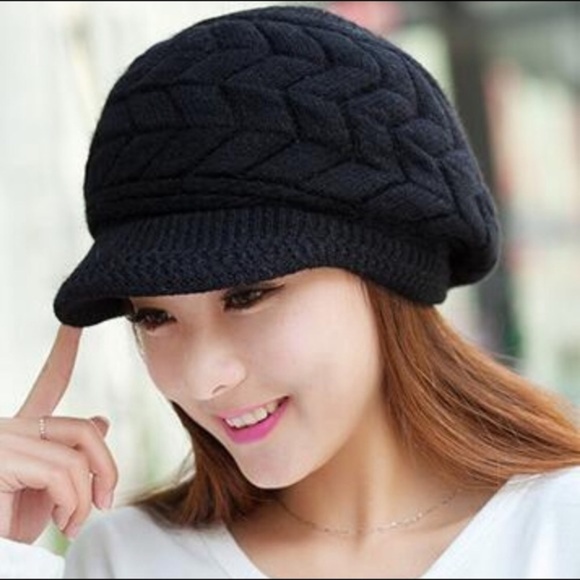 2 for $40 Black Beret knitted Rabbit fur Beanie - Picture 3 of 6